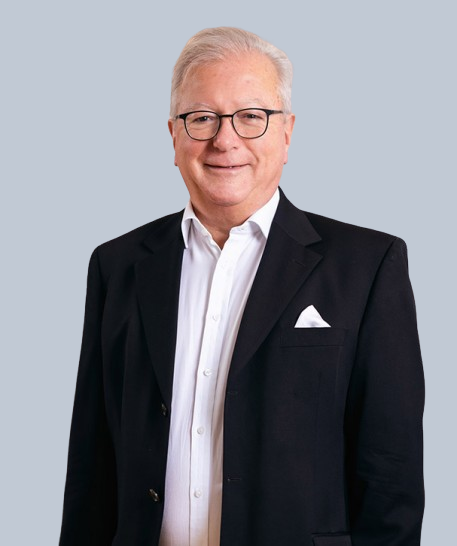 Portrait of Thomas Meier, an experienced trust expert and counsel at Davidoff Law, specialising in wealth structuring and international trust management.